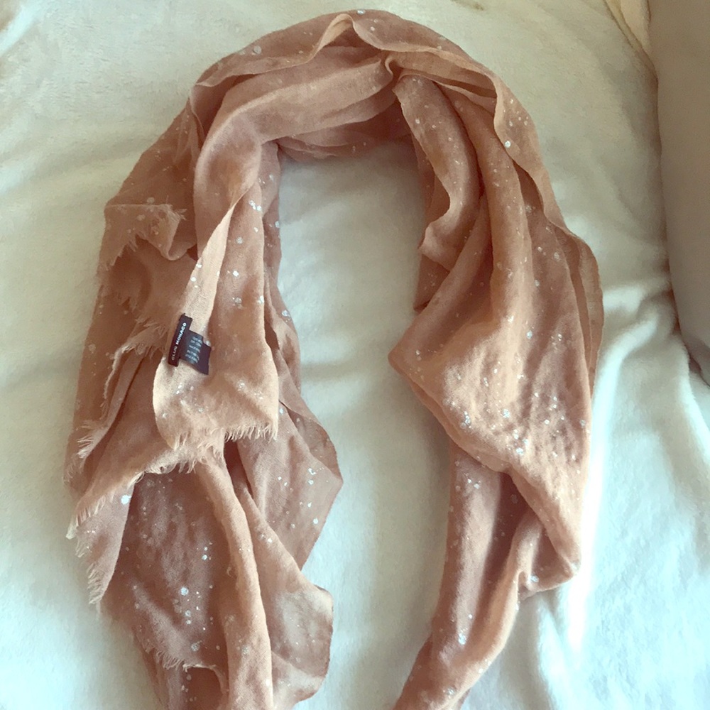 Club Monaco 100% wool blush pink scarf
